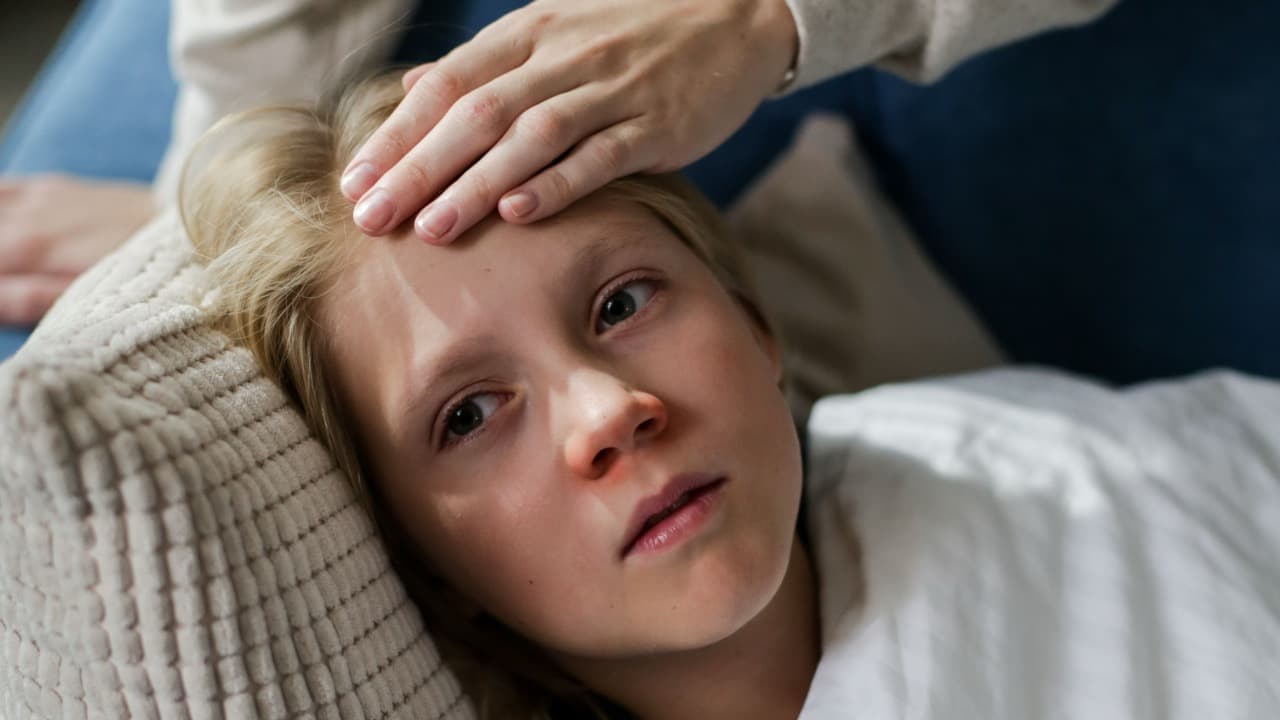Douleurs au ventre chez l’enfant : l’hypnose est-elle efficace ? - Caroline Cayol - Maître Praticienne certifiée en Hypnose Ericksonienne Avignon