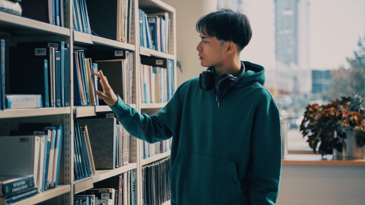 HPI et TDA/H : Comprendre le profil doublement exceptionnel - Caroline Cayol - Maître Praticienne certifiée en Hypnose Ericksonienne Avignon