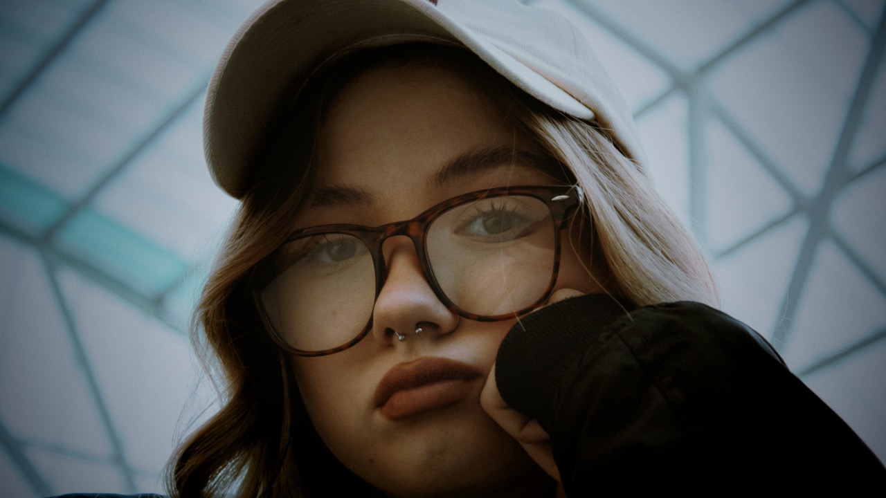 Pourquoi certains adolescents ne parlent plus à leurs parents ? - Caroline Cayol - Maître Praticienne certifiée en Hypnose Ericksonienne Avignon